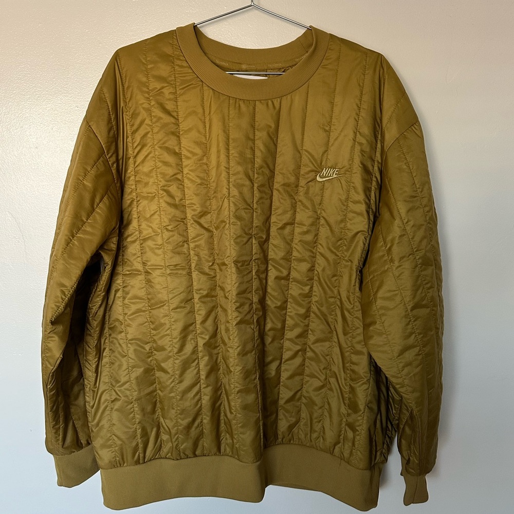 NIKE Sportswear TechPack ThermaFit Men's Winterized Sweatshirt Mustard gold. XL